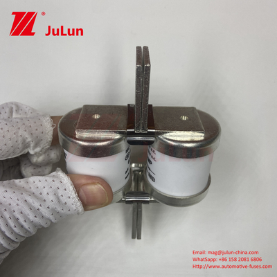 BUSSMANN 630MMT 690V Fusibili per autoveicoli in rame ceramico M6/M8 Installazione 630A Fusibili di sicurezza per corrente elettrica