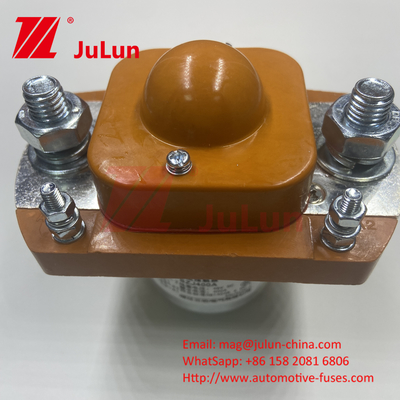 Screw Mount Yacht Power Off Switch 200A 1P 1NO 12-80V punti di contatto argento e oro, lunga durata.