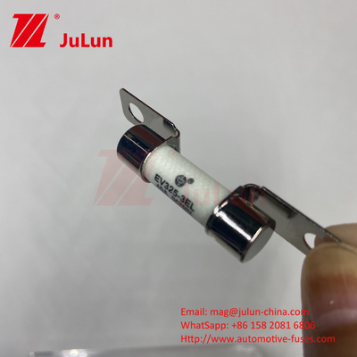 Fusibili per veicoli elettrici a bullone in ceramica 750V Capacità di rottura Shock meccanico 25A 30A 40A 750VDC