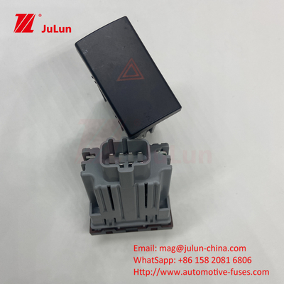 Car Double Flash Switch Emergency Fault Light Switch Ford Truck BC45-13A350-BA 12V 24V Modificazione dell'auto Switch di emergenza