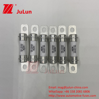 Applicazione automobilistica Fuse per veicoli elettrici Hybrid Car 15A 500VDC Superior DC Fuse con capacità di rottura