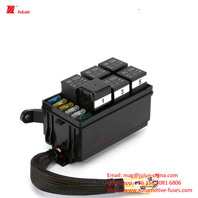 Automobile 30-500AMP Voltaggio nominale 32 UE UL Certificazione Bolt-Type Copper Car Fuse Holder -55~125°C
