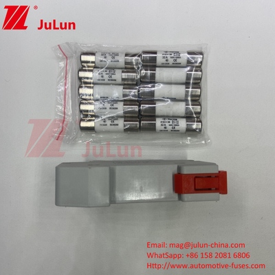 1000VDC-1500VDC Supporto di fusibile fotovoltaico solare con fusibile 2 Amp Fusibile solare Dc Fusibili cilindrici