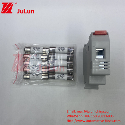 Protezione solare fotovoltaica RT18-32 15A 20A 32A Portatore di fusibile con indicatore a led per S