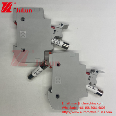 Tenitore di fusibile fotovoltaico 1000v con 15A 10x38mm Fuso solare fotovoltaico Tenitore di fusibile solare DC 1000v con collegamenti di fusibile Prezzo economico