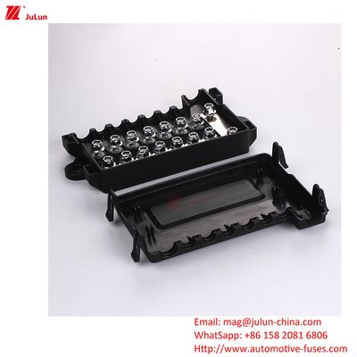 Eu UL Standard Ancoraggio 32V Ricambi per autoveicoli Plastico / supporto per fusibili in nylon
