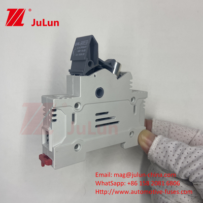 Fuso fotovoltaico solare per fotovoltaico DC1000V 10X38 Portatore di fusibile in ceramica con interruttore isolante 10X