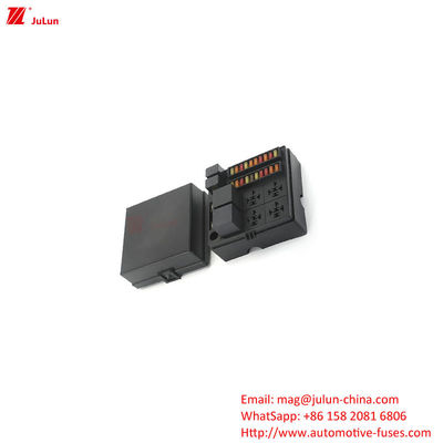 30A-500A Interruttore di circuito di contatto in rame UE UL Certificato Plastic / Nylon Case per veicoli elettrici