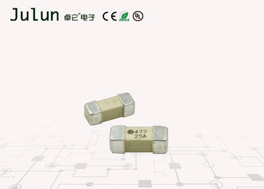 Miniatura un chip di 1140 serie protezione di circuito a bassa tensione del fusibile lento del colpo di 2,5 amp