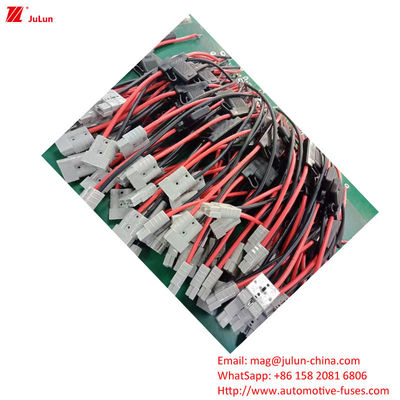 Eu UL Standard Automotive Fuse Holder Assembly Kit 32V Voltaggio nominale per fusibili in ambienti operativi difficili