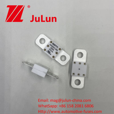 A202001-100A Fusibili ceramici per autoveicoli a 150VDC per sistemi di trazione di veicoli elettrici Torsione stretta raccomandata 11-13N·m Per l'installazione M8