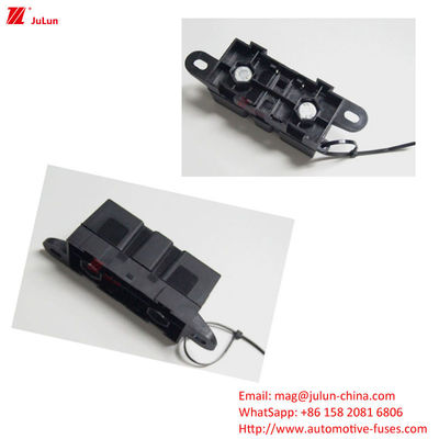 Disegno impermeabile ANS Plastico Car Shell Fuse Holder Car può facilmente affrontare situazioni inaspettate in uso.