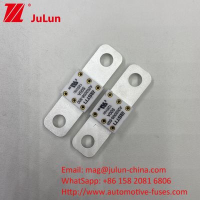 Corto circuito di protezione 500A 125VDC Battey Fuse Piccole dimensioni Distanza di corrente nominale alta tra 2 fori 50,8 mm