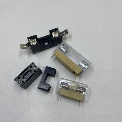 Installazione di schede PCB 6*30mm Car Fuse Holder con 5*20mm Glass Fuse Holder