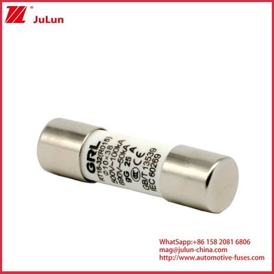 15A 1000VDC Fuse Link Solar GPV DC Fuse 10*38mm 32A Rating per la protezione elettrica nei sistemi fotovoltaici per l'uso con alloggiamento del fusibile
