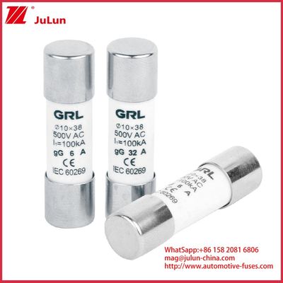 15A 1000VDC Fuse Link Solar GPV DC Fuse 10*38mm 32A Rating per la protezione elettrica nei sistemi fotovoltaici per l'uso con alloggiamento del fusibile
