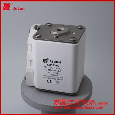 RS306-2 S5P 630A Trazione per veicoli elettrici quadrati Caremic Fuse EV O HEV Trazione per veicoli elettrici DC per EV HEV AC1250V 100KA DC1000V 50KA AR