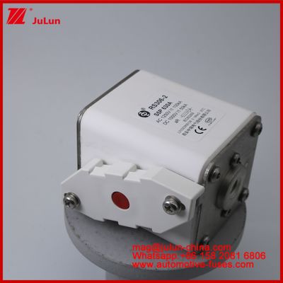 RS306-2 S5P 630A Trazione per veicoli elettrici quadrati Caremic Fuse EV O HEV Trazione per veicoli elettrici DC per EV HEV AC1250V 100KA DC1000V 50KA AR
