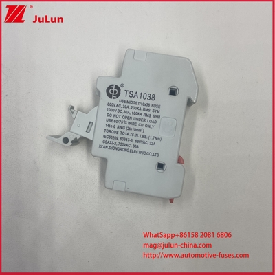 FUSIBILE PV 10*38mm 30A 1000VDC 6 KV Tensione di tenuta agli impulsi nominale Fusibile PV solare con elevata capacità di interruzione di 20kA