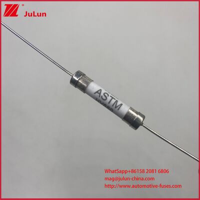 PCB Lead Installation6*30 500V Small volume 25A  Ceramic Automotive Fuses Engineered for Performance and Long Term Protection in Automotive Circuits