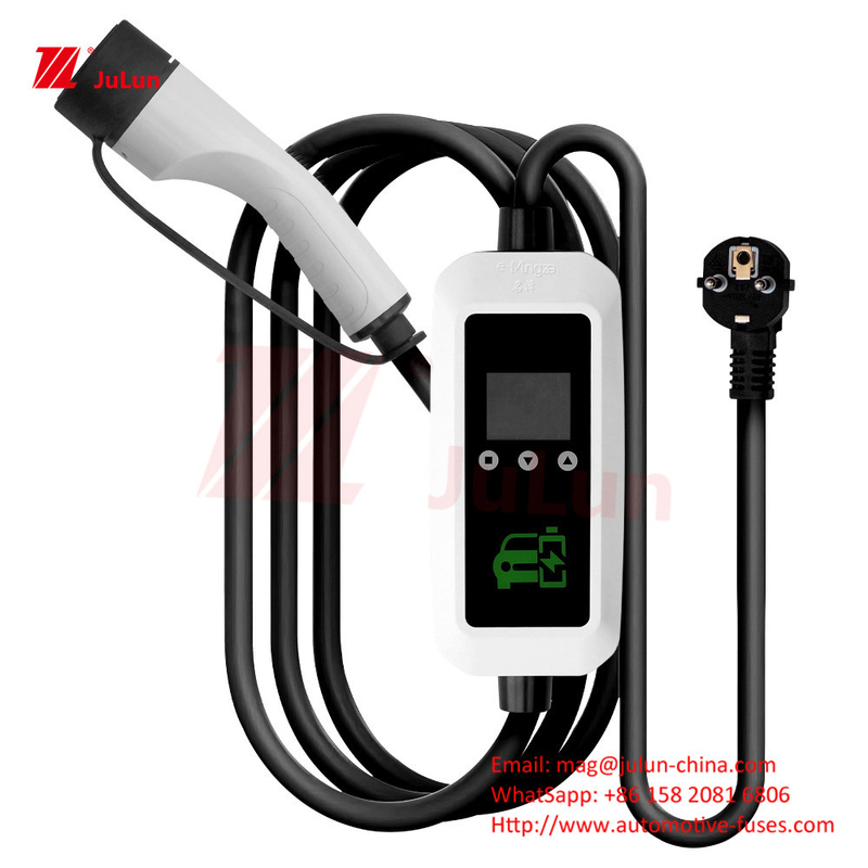 Nuova pistola di ricarica energetica pistola di ricarica standard europea tipo 2 caricabatterie per veicoli elettrici portabile a bordo da 7 kW