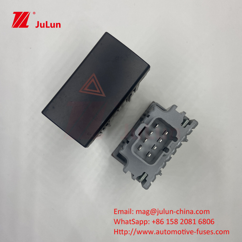 Ford Truck BC45-13A350-BA Truck Push-Button Hazard Switch Moderno interruttore di emergenza 299.HY1S0893790-3k000FZ