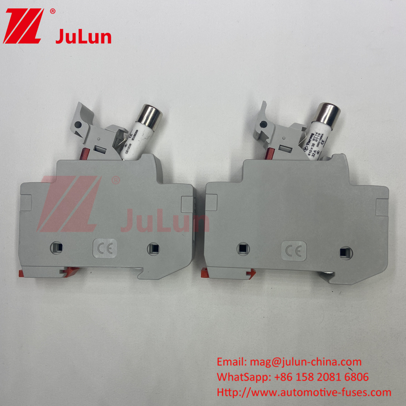 1000VDC 1500VDC 500VDC DIN Rail Solar Panel DC 32 Amp Solar Fuse Holder con fusibile per PV Pho