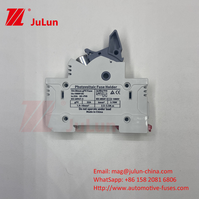 1000VDC 1500VDC 500VDC Fuso solare fotovoltaico GPV Fuso solare fotovoltaico e portafuso per la protezione del sistema Nessuna recensione ancora