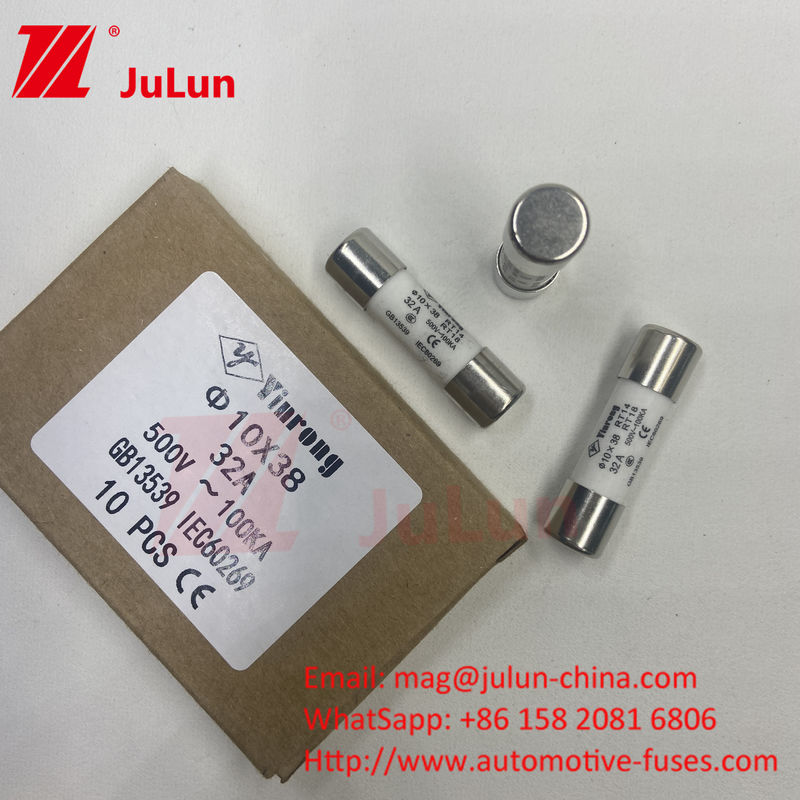 PV 6A 10*38mm AC500/690V Capacità di rottura TUV Panel Mount Pv String Fuses Certificato CE