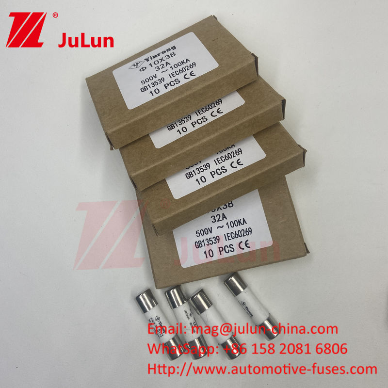 FUSO PV 10*38mm 10A Detentore di fusibile guida Din per 1000VDC 15A Detentore di fusibile solare DIN per ferrovie