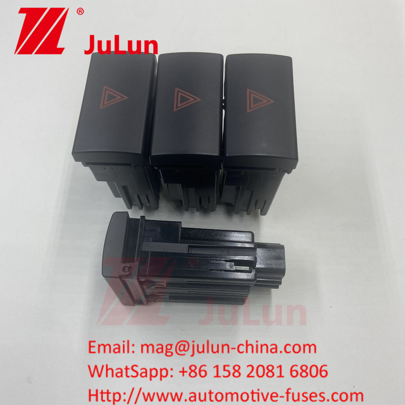 Interruttore di illuminazione BC45-13A350-AB 24V 12V meccanizzato Interruttore di sicurezza per pompieri di imbarcazioni a motore in plastica rosso / nero