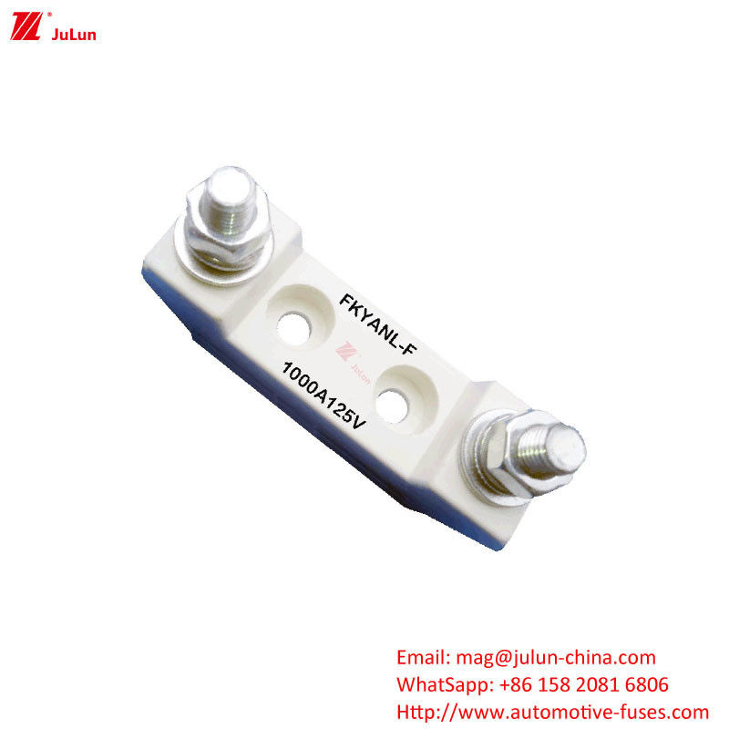 Plastico/Nylon Shell Tensione nominale inferiore a 125V Sedia di fusibile per veicoli elettrici in autobus/navi/camion/trattori