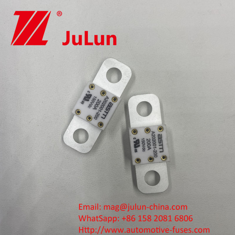 A202001-500A 125VDC ASTM Installazione senza sforzo Fusibili per auto in ceramica Voltaggio 150VDC Per l'installazione M8