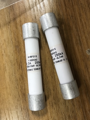 fusibile ad alta tensione materiale ceramico 250KA corrente 15X75mm di 3A 1300V