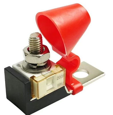 Fusibili automobilistici ceramici della bottiglia quadrata di distribuzione del fusibile di Red Hat per la gru 58V 200A dell'yacht di rv
