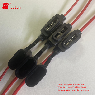 Soluzione di distribuzione di energia efficiente Inline Fuse Holder per display di pannello Auto Barche e camion fino a 25A o 30A