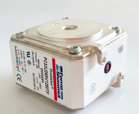 Ferraz D300084 Fusibili per veicoli in ceramica originale 1250A 690V 200KA corrente di guasto continua