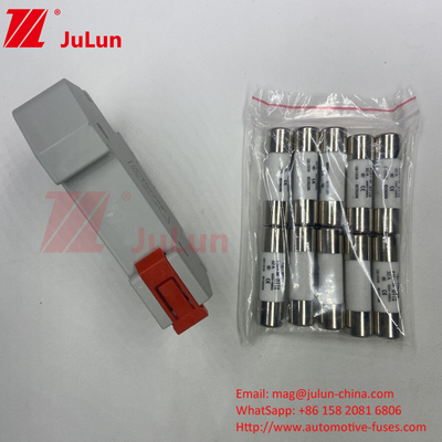 Fuse solare ceramica da 30kA per la protezione dell'inverter solare Sistema fotovoltaico solare 6A 10A 15A 20A 25A 30A DC Fuse TOPV-32 per la protezione dell'inverter solare