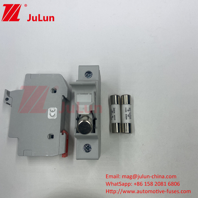 1000VDC 32A Portatore di fusibile solare con fusibili per inverter fotovoltaici RT18-32 15A 20A 32A Portatore di fusibile con indicatore a led per P solare