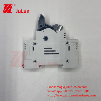 Fusibili fotovoltaici di 500VDC Dc Fusibili ceramici con porta per sistemi solari 14*51mm 1000DC