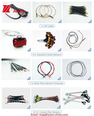 Connettore femminile per autoveicoli con materiali per cavi VDE