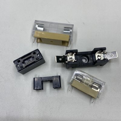 Fuso portante 5*20mm Max Voltage 10A 250VDC Fuso ceramico 6x30mm Su PCBA
